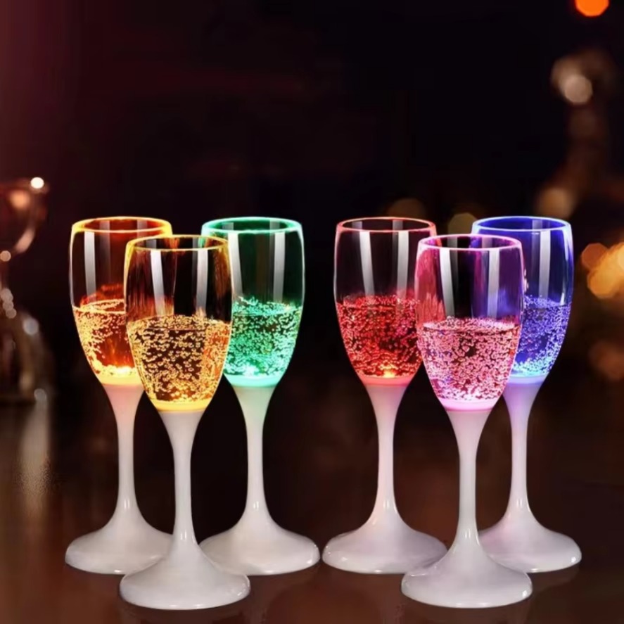 LED التلقائي وامض الكؤوس متعدد - مراجعة Beer Wine Up وسعره