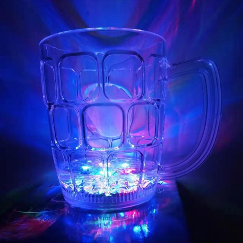 كوب LED مضيء بالتحفيز الكهرومغ - مراجعة Beer Wine Up وسعره